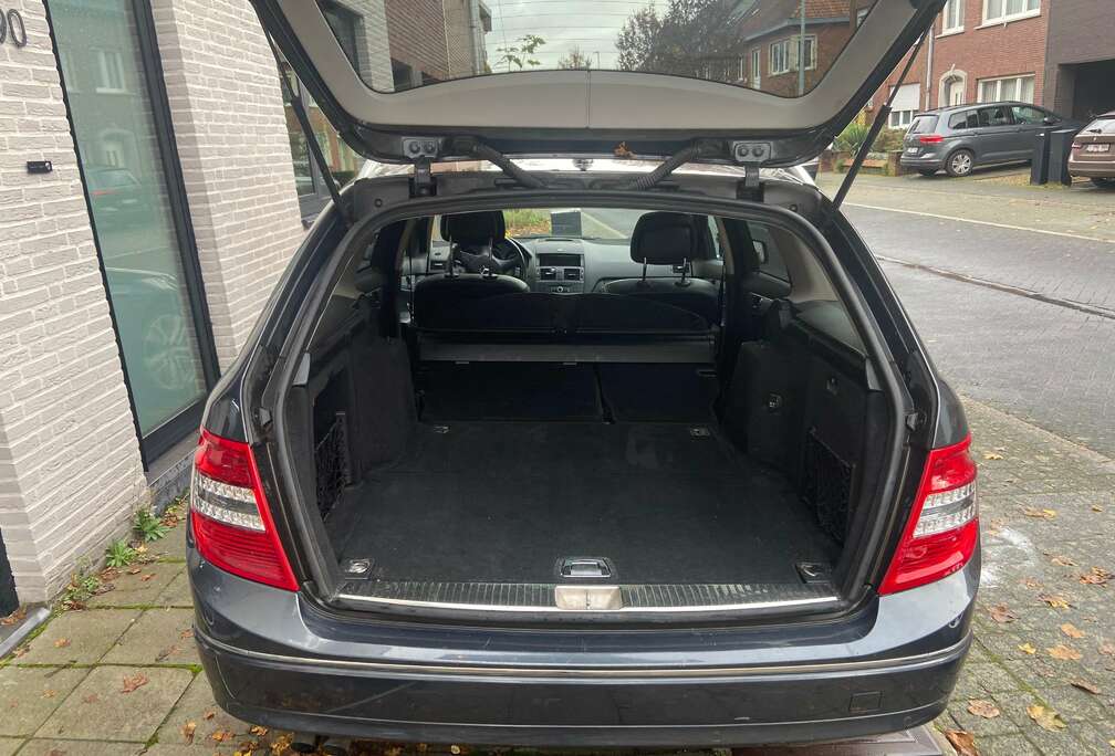 Mercedes-Benz C 200 T CDI DPF Automatik BlueEFFICIENCYAvantgarde