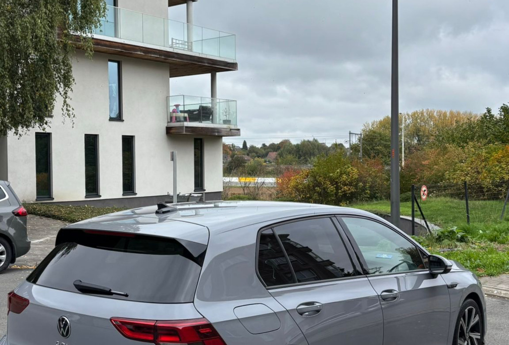 Volkswagen Golf 1.5 eTSI R-Line OPF DSG (EU6AP)