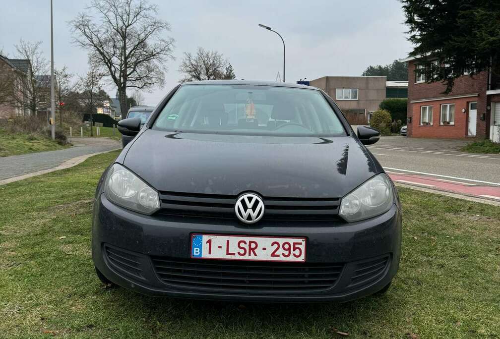 Volkswagen GOLF 6/ 2011/ 1.6 / MOTORSCHADE/ AUTO RIJDT NIET