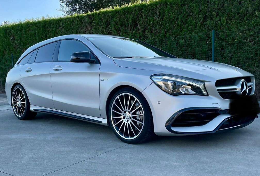 Mercedes-Benz CLA 45 AMG 4-Matic