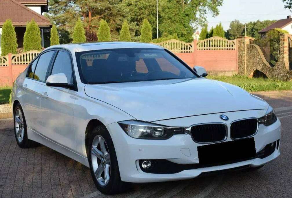 BMW 328iA