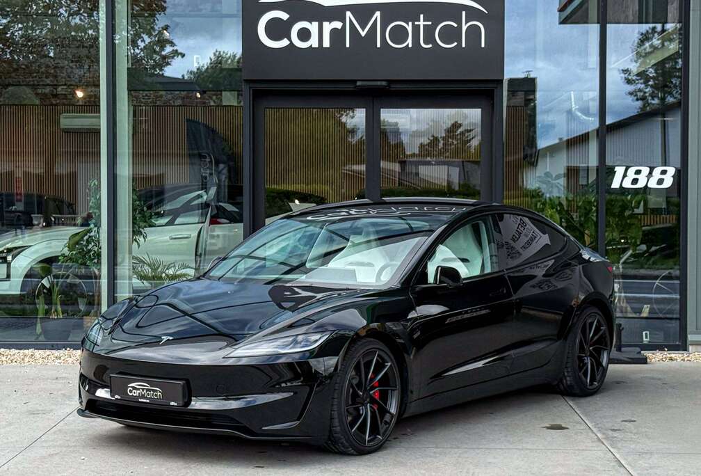Tesla Performance | Trekhaak | FSD