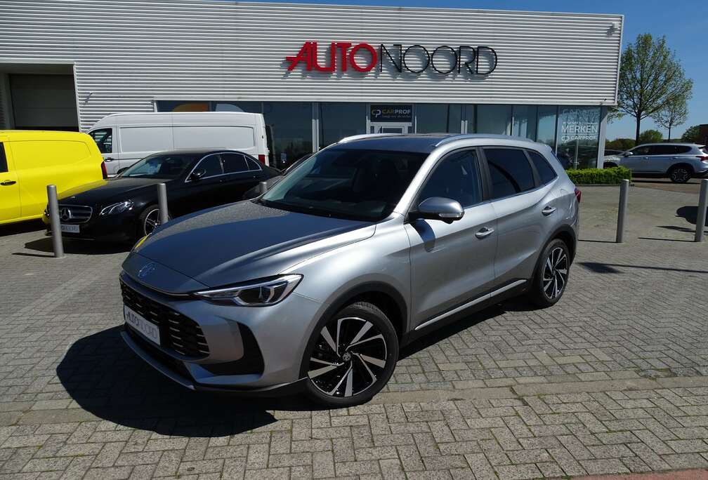 MG ZS 1.5L HEV LUXURY 197 PK * FULL OPTION * TREKHAAK