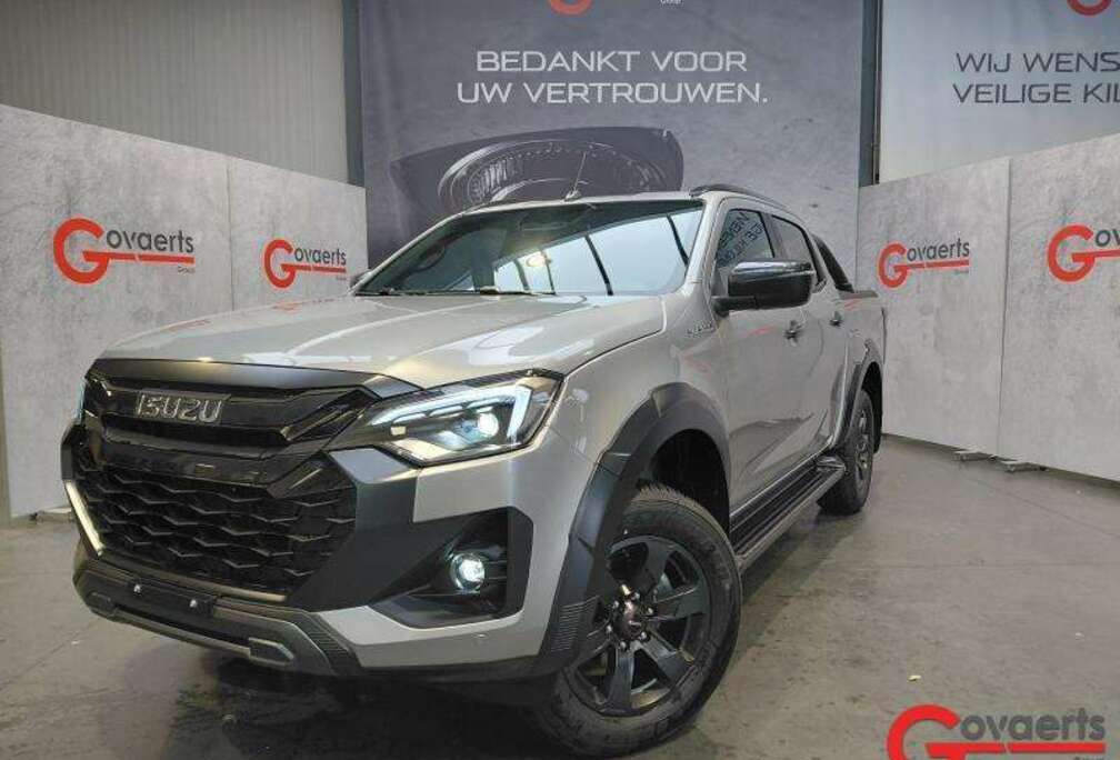 Isuzu LSE V-Cross Roll Cover