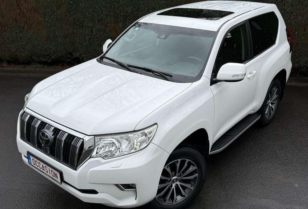 Toyota Style 2.8L D4D Diesel 177 CV  AT 3 Portes