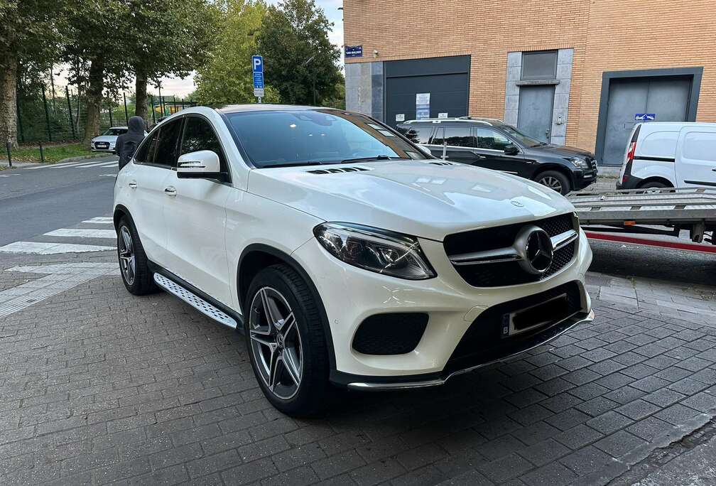 Mercedes-Benz GLE 350 d Coupe 4Matic 9G-TRONIC AMG Line