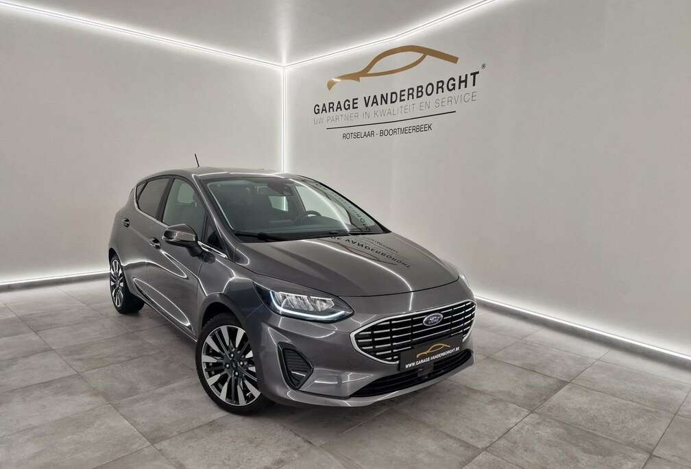 Ford TITANIUM HYBRID BENZINE MET 3 JAAR WAARBORG