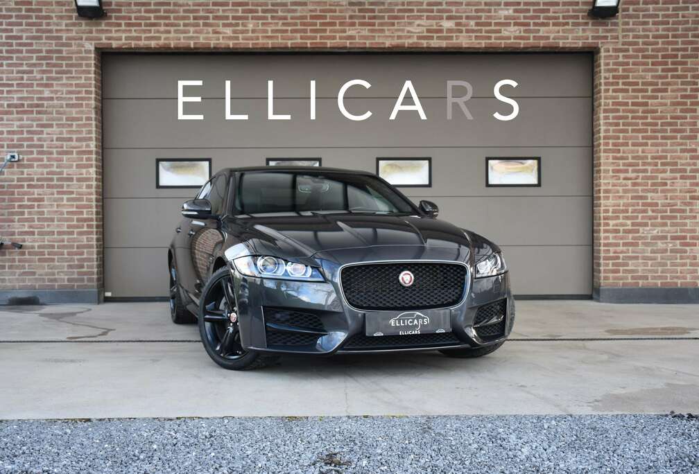 Jaguar 2.0 T R-SPORT / SCHUIFDAK / CARPLAY / GPS / CAMERA