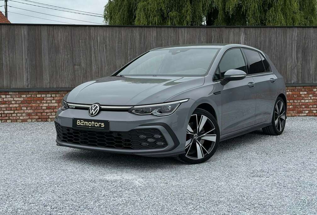 Volkswagen 2.0tdi/camera/carplay/IQlight/acc/200pk/sportzetel