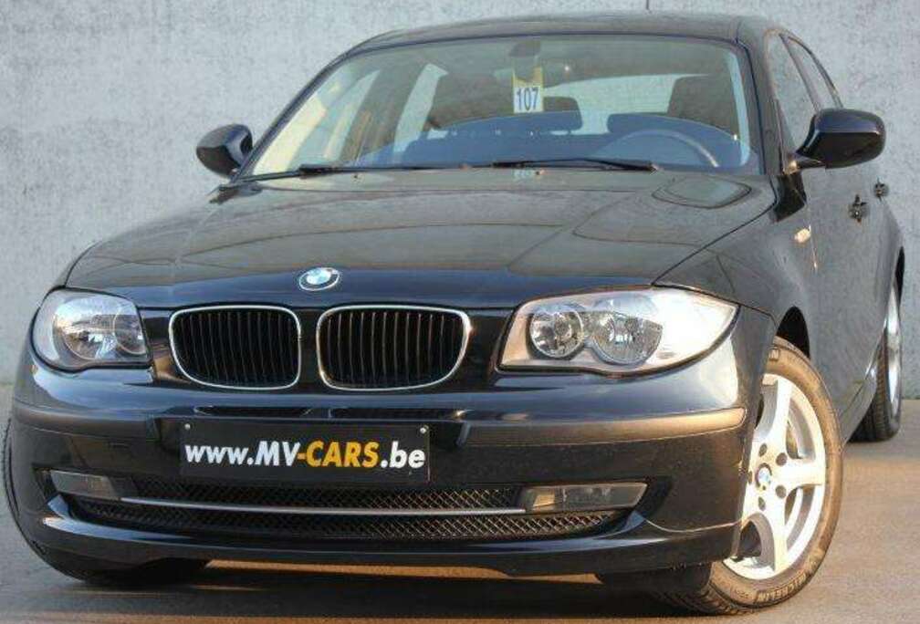 BMW BMW 116i/5-deur/zwart