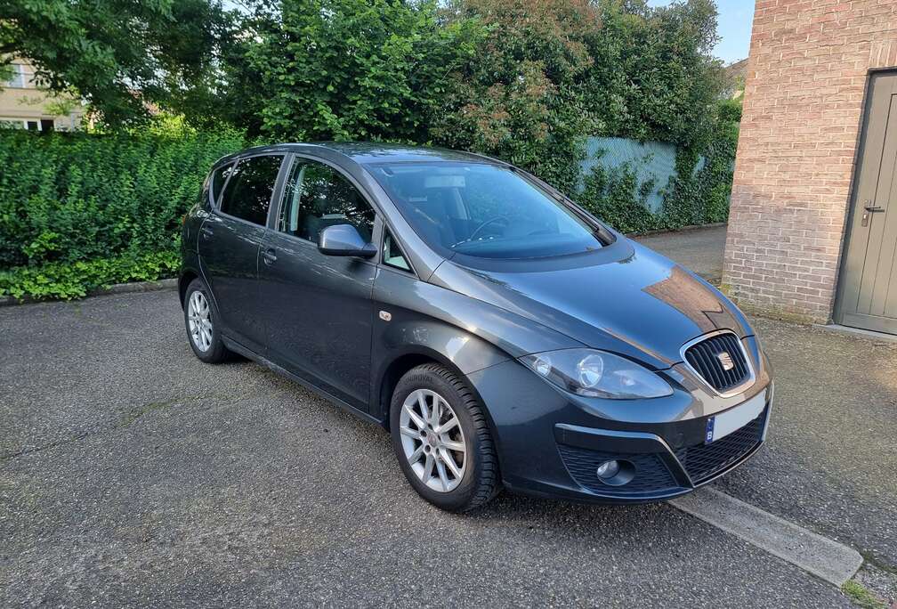 SEAT Altea 1.6 TDI DPF CR DSG Style