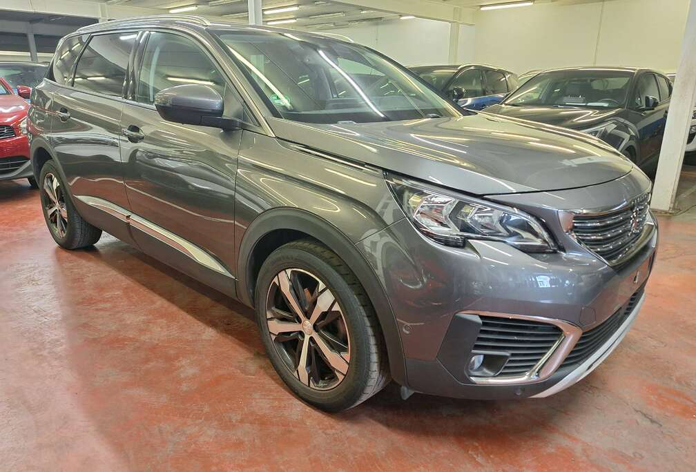 Peugeot 5008 1.2 PureTech Allure (EU6.2)