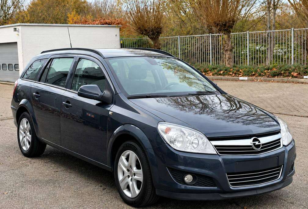Opel Astra SW 1.6i Cosmo