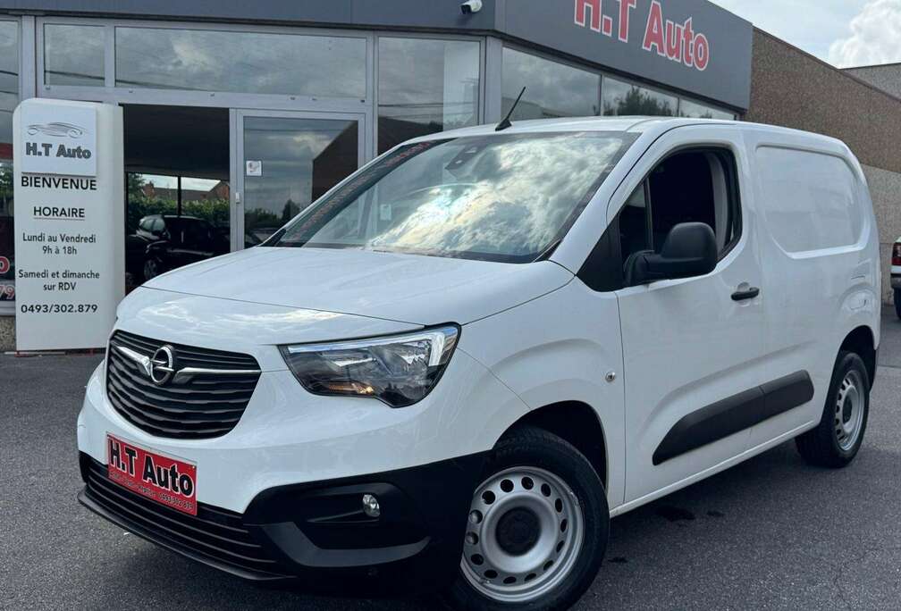 Opel 1.5 D/Etat neuf/Utilitaire/2 places/Airco/Tvac