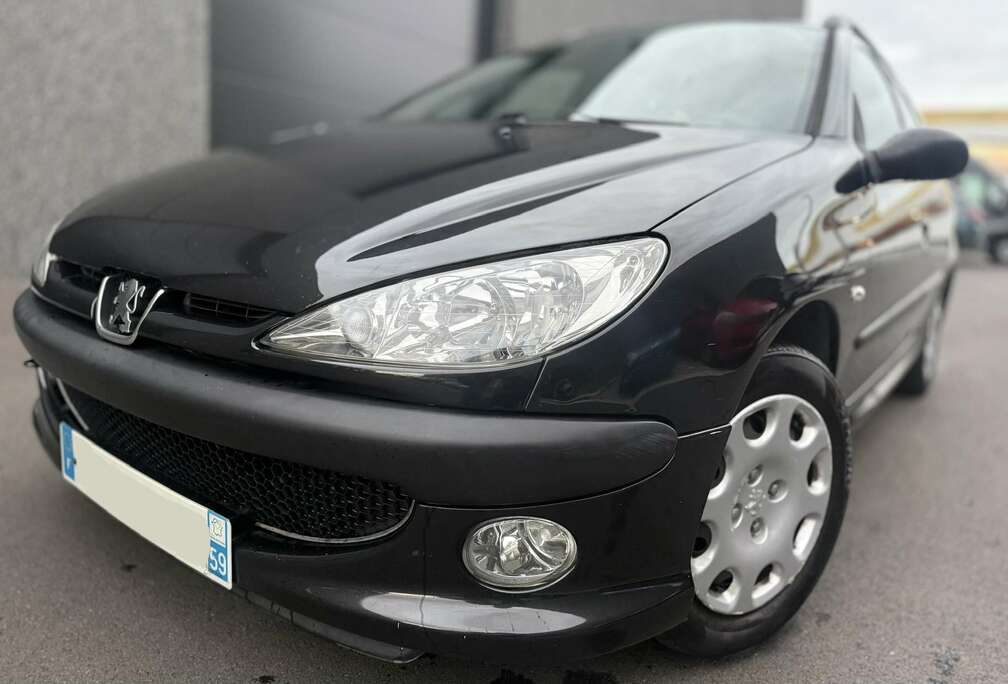 Peugeot SW 1.4 HDi 70ch Trendy -166200kms Certifié -Gar