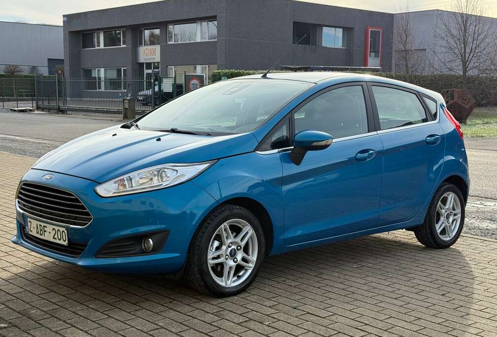 Ford Fiesta 1.0 EcoBoost Titanium Superbe État