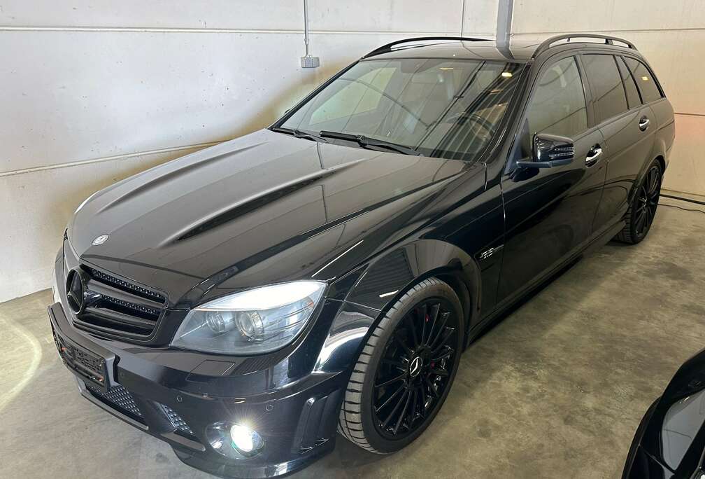 Mercedes-Benz C 63 AMG  Performance Plus