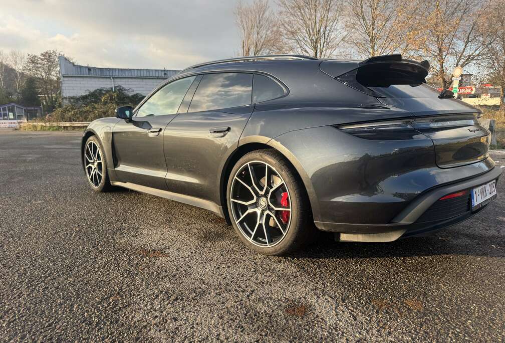 Porsche 4S Sport Turismo 93.4 kWh