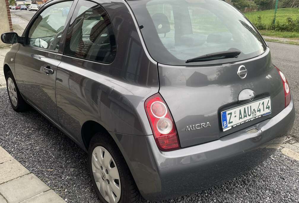 Nissan 1.2i 16v 07/2003 1er proprio BOITE AUTOM OK LEZ