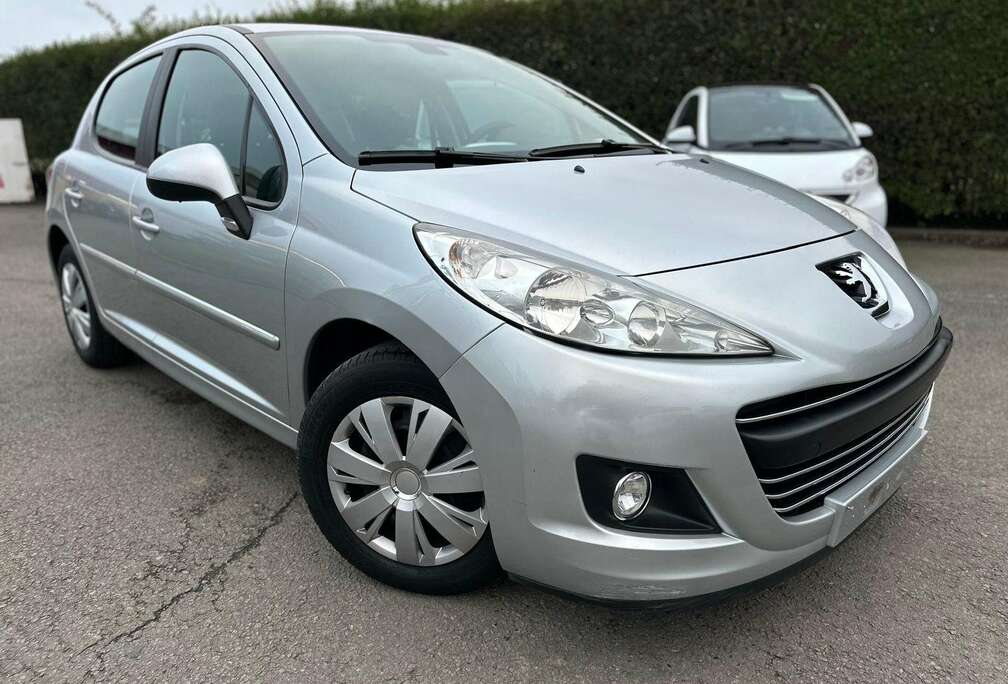 Peugeot 1.4i 16v Trendy