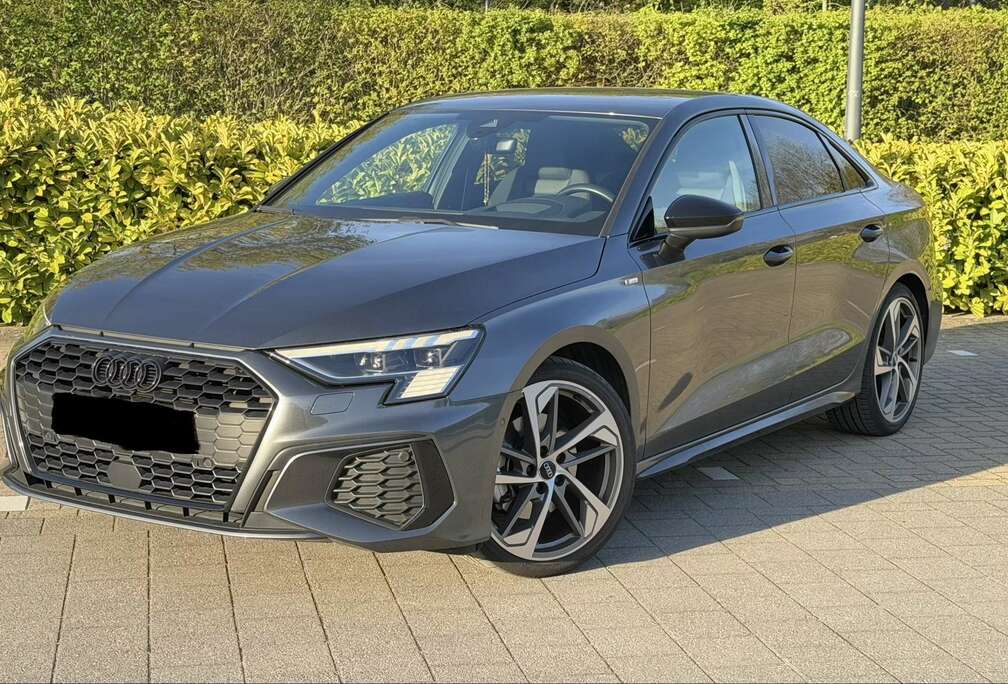 Audi Sedan 35 TFSI S-tronic FULL OPTION Matrix/B&O/HUD