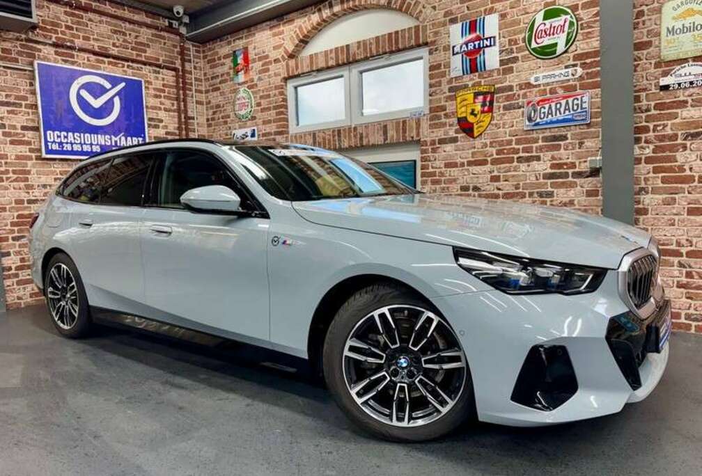 BMW 520dA Touring 2.0 197cv Auto xDrive M-SPORT