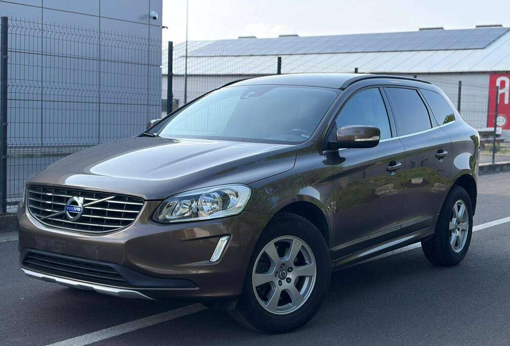Volvo XC60 2.0 D4 * Euro 6b * 1er propriétaire * 0492436959