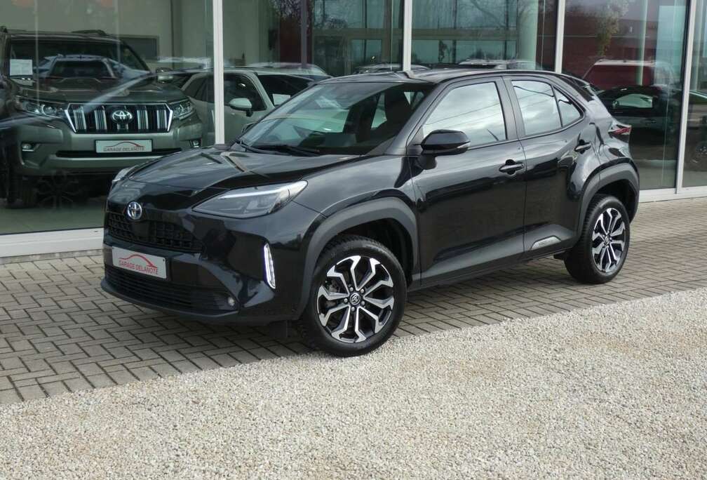 Toyota HYBRID +Parkeersensoren +Zetelverwarming +Dodehoek