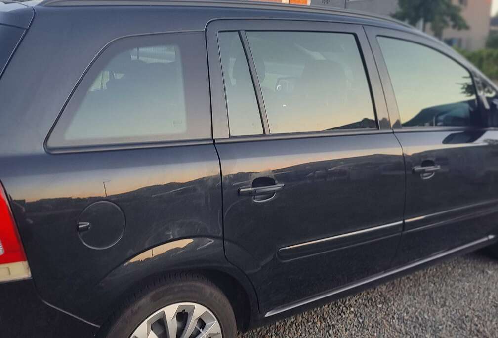 Opel Zafira 1.7 CDTi ecoFLEX Enjoy DPF