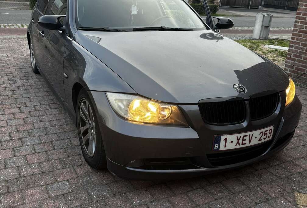BMW BMW E90 2007