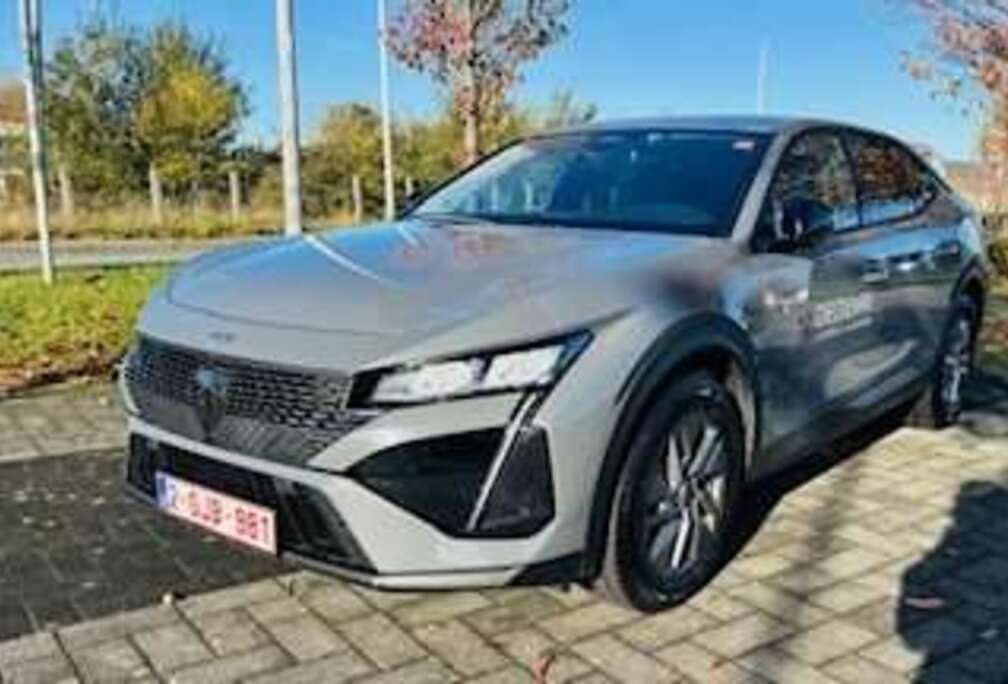 Peugeot 408 1.2 PureTech Allure S