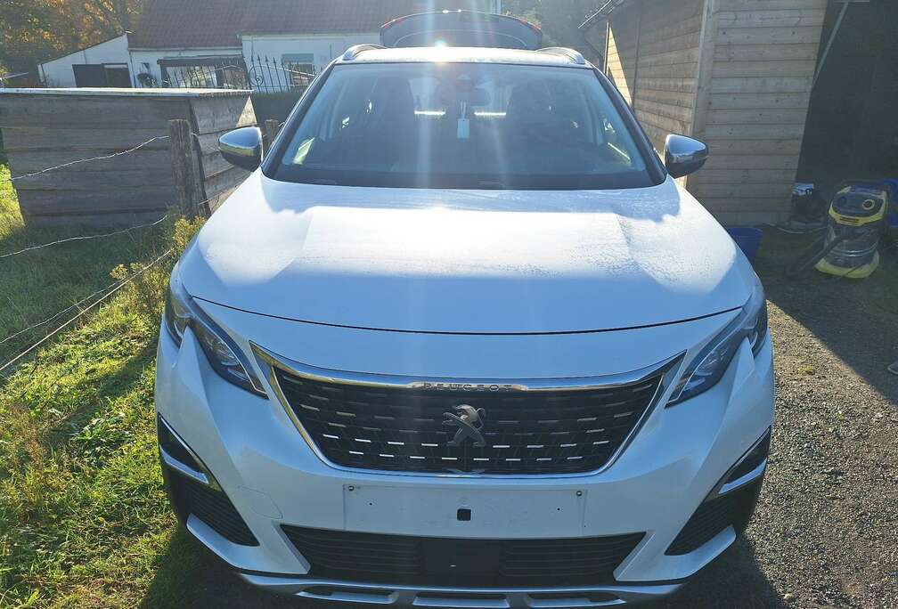 Peugeot BlueHDi 130 Crossway
