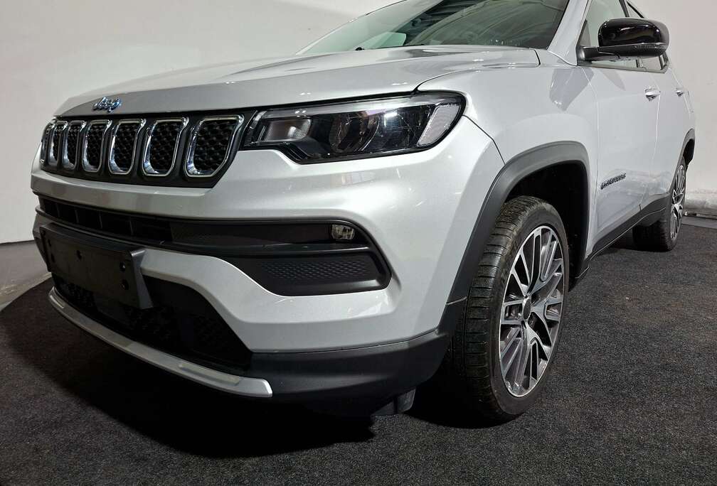 Jeep Compass 1.5 GSE T4 48V e-Hybrid [ pANO dAK [