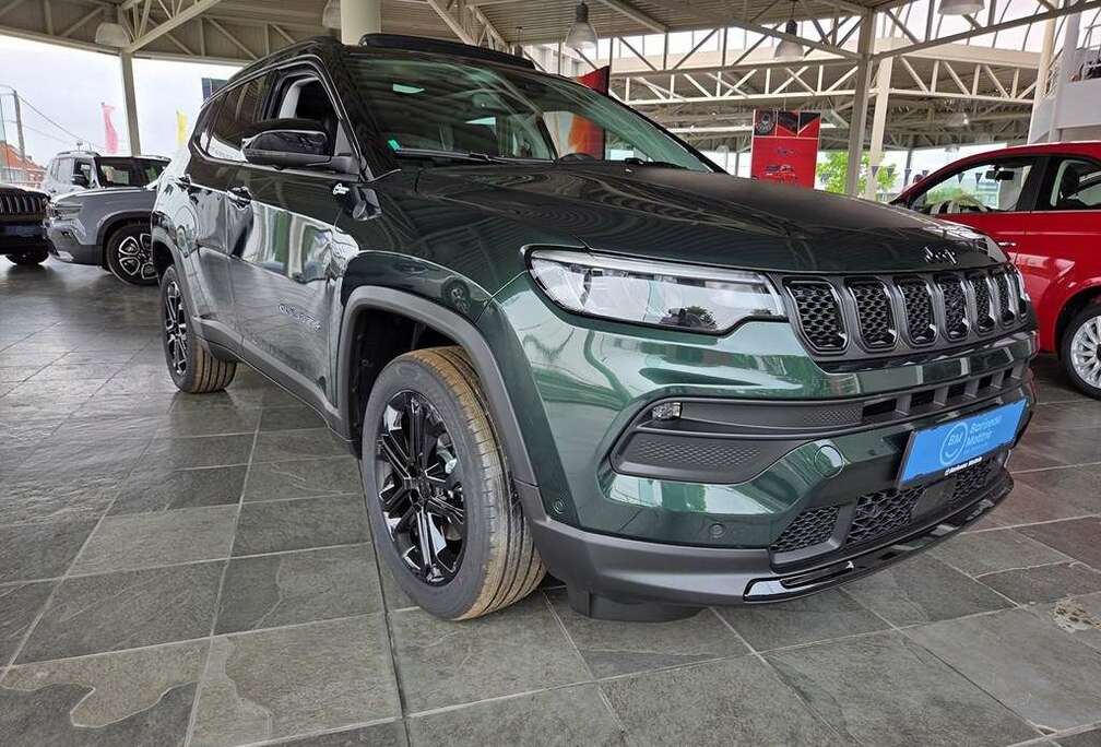 Jeep E-HYBRID NORTH STAR - 15 TURBO 140PK  MHEV DCT7 AU