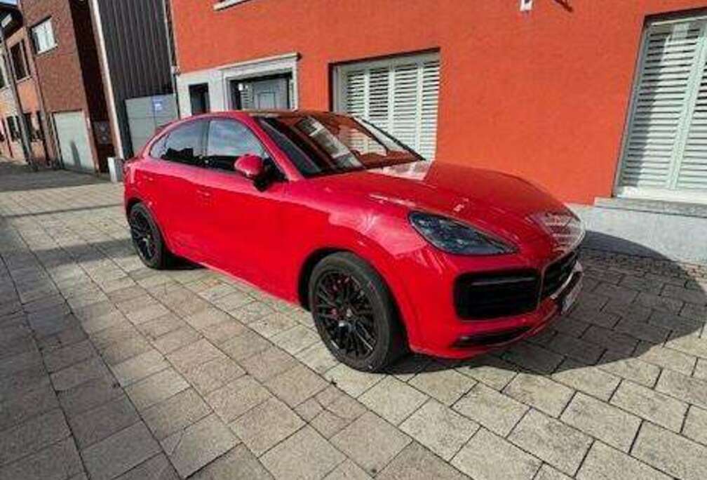 Porsche Cayenne GTS Coupe Tiptronic S FULL-OPTION