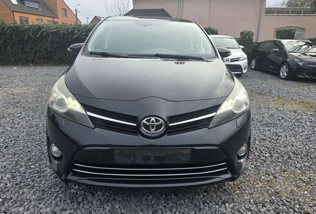 Toyota Verso 1.8i Premium 7pl. CVT