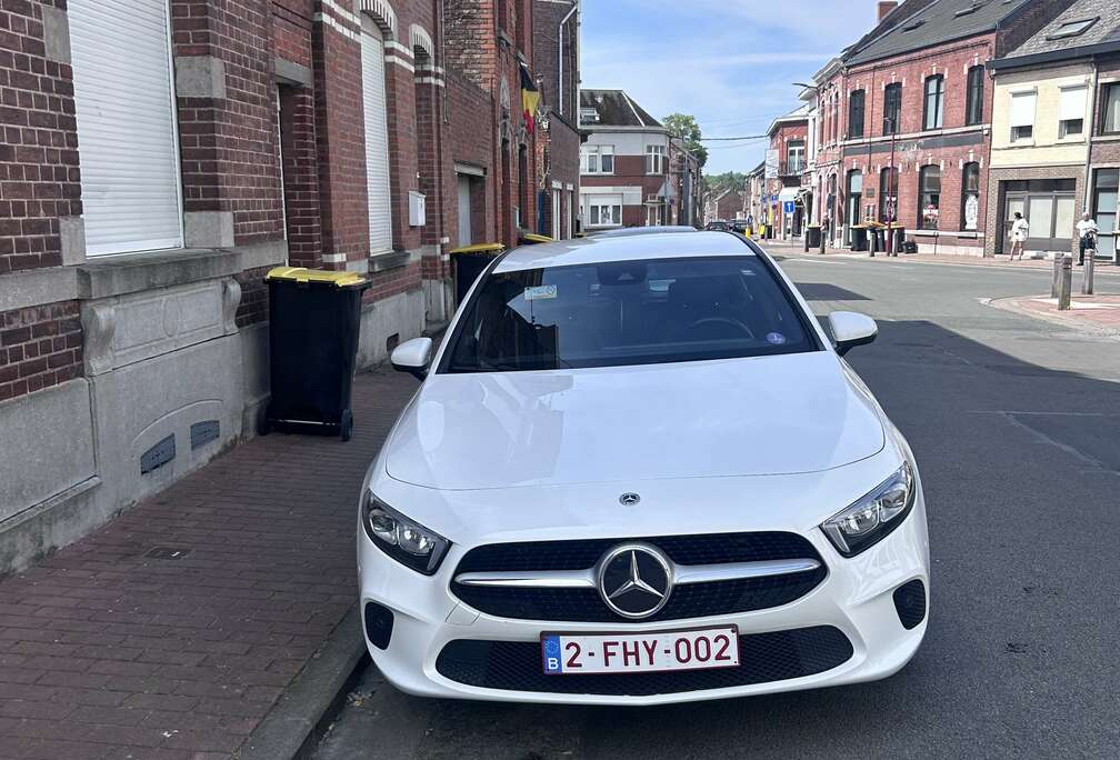 Mercedes-Benz (EU6AP)