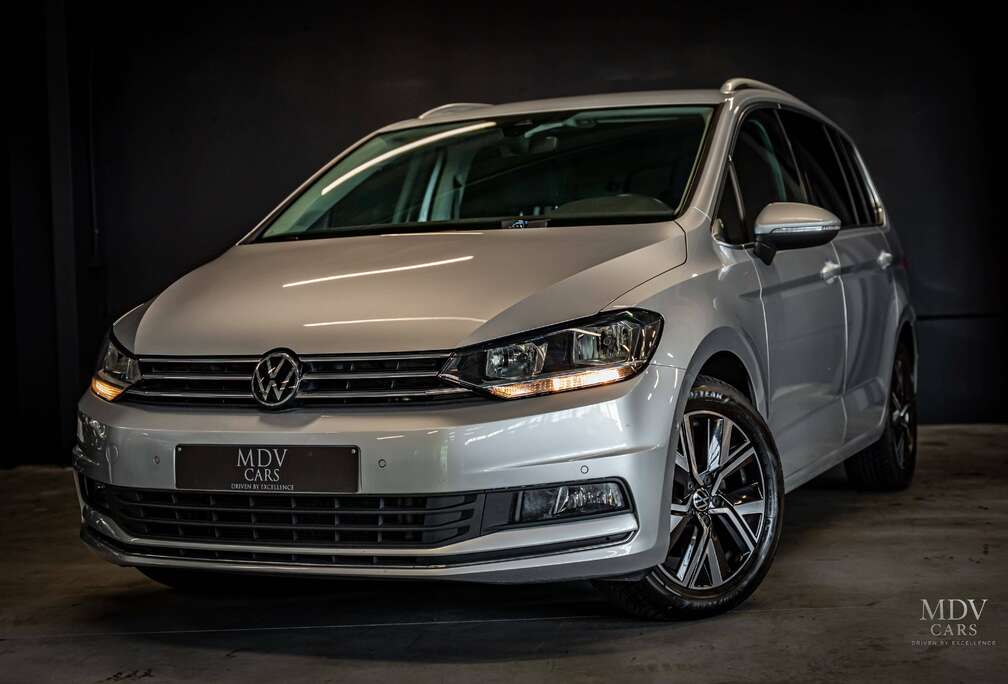 Volkswagen 7PLACES* Touran 1.5 TSI Highline Business OPF DSG Highline Business