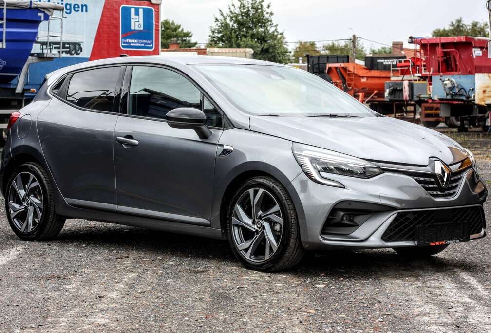 Renault RS Line / LED/ CarPlay/ Camera/ Navi/ Lane Assist