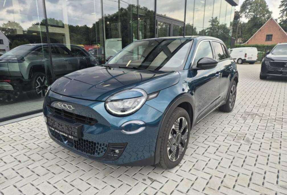 Fiat MHEV/NAVI/CAMERA/ELECT KELP LA PRIMA