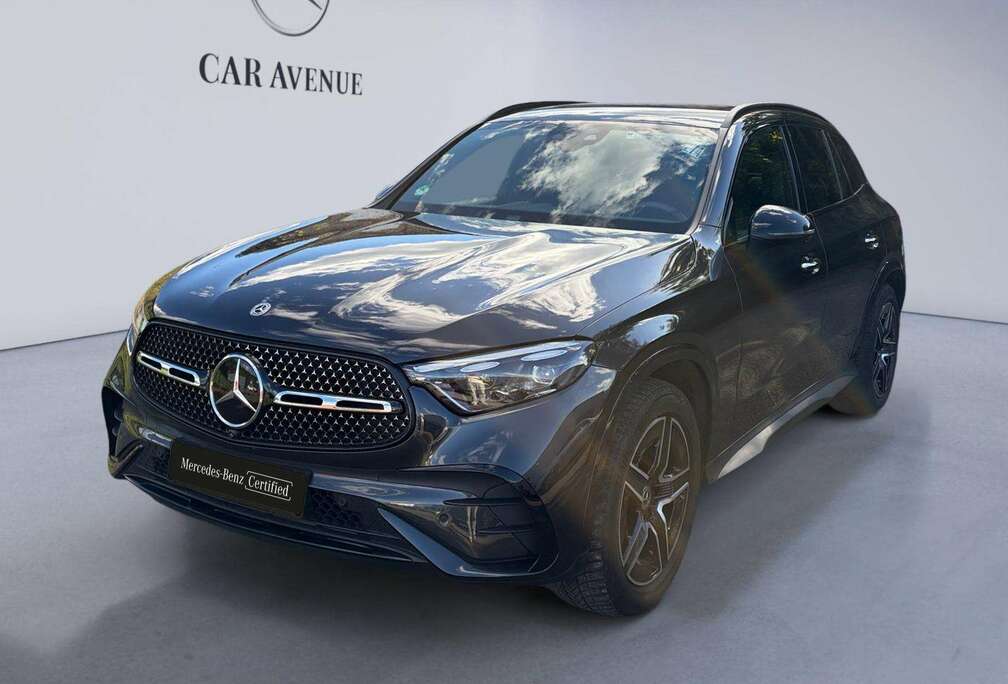 Mercedes-Benz 220d AMG Line 4MATIC
