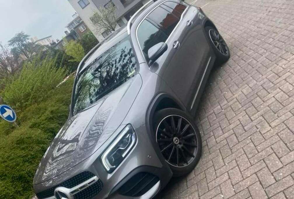 Mercedes-Benz 7 PLACES FULL OPTION TOIT PANO