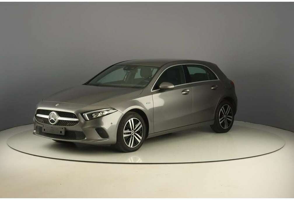 Mercedes-Benz e 218pk Pack Business