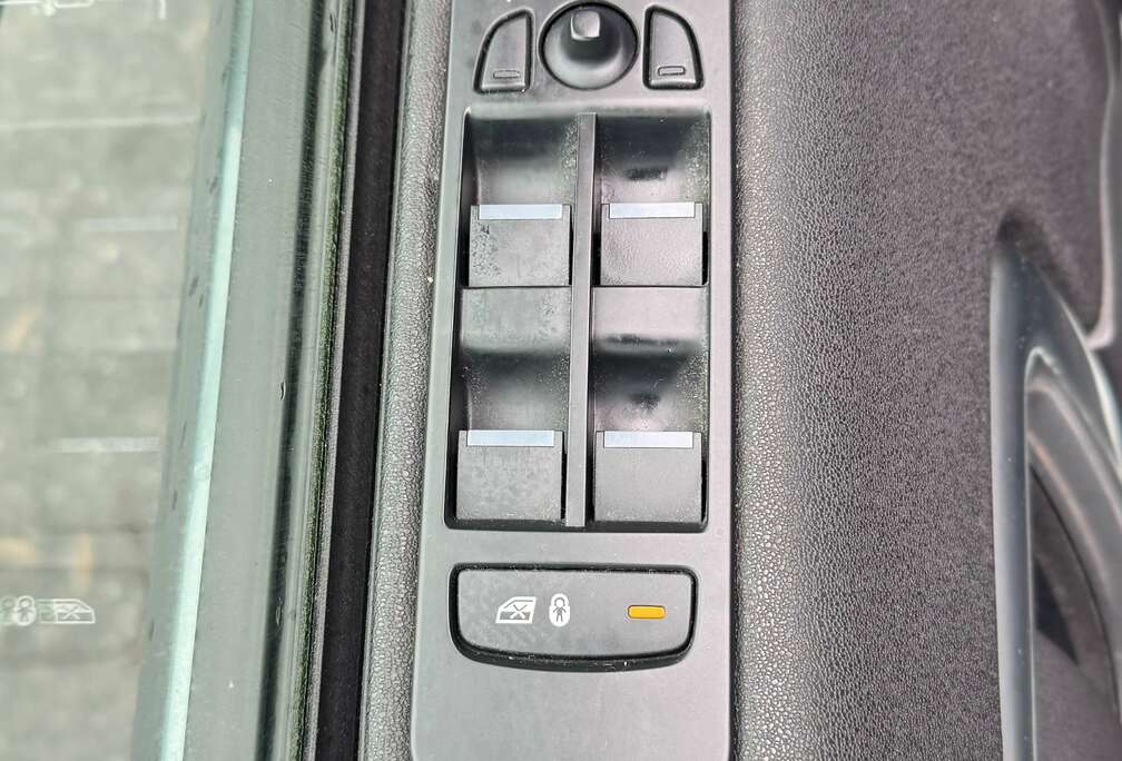 Land Rover Discovery Sport 2.0 eD4 E-Capability Stellar Pure