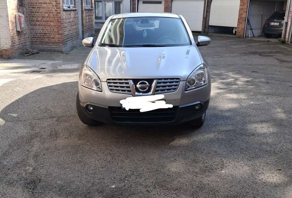 Nissan 1.6 visia