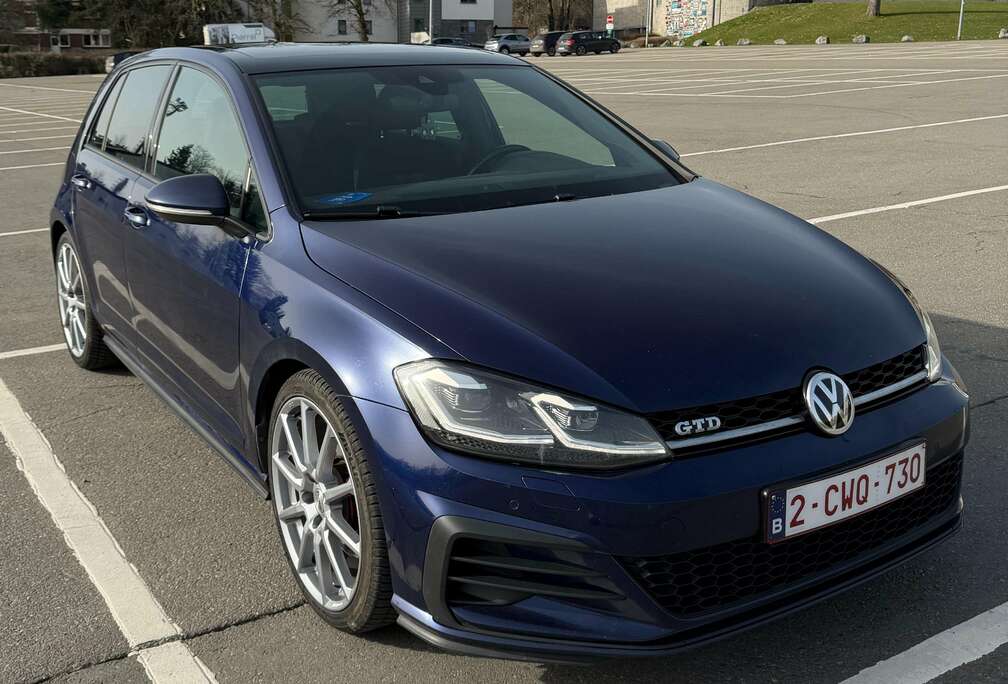 Volkswagen Golf 2.0 CR TDi BMT DSG