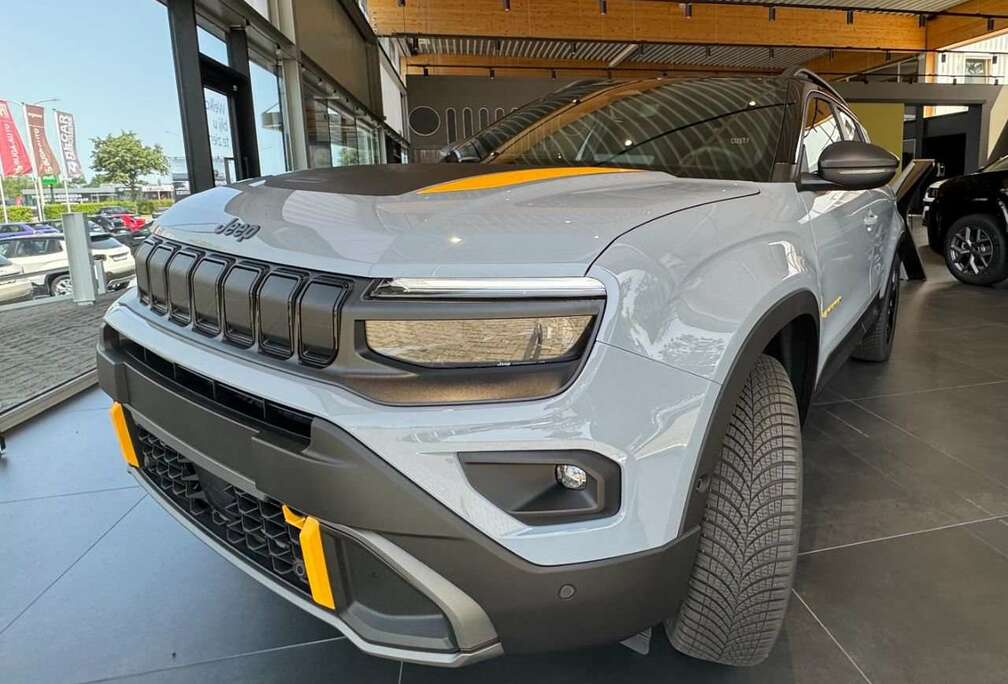 Jeep 4Xe The North Face Edition