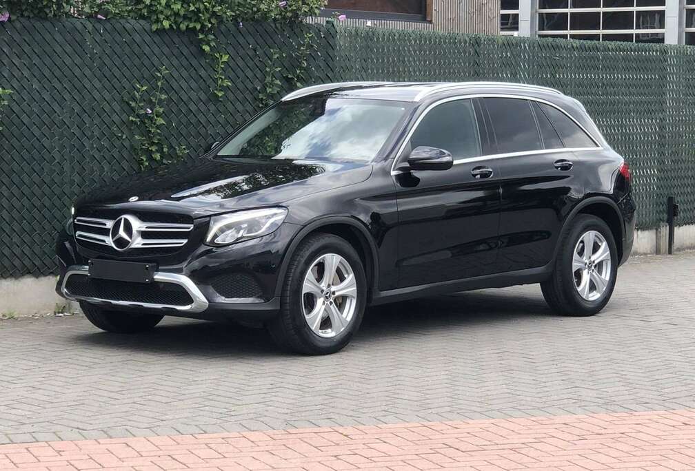 Mercedes-Benz 4MATIC LUXURY *NAVI*CAMERA*LED*