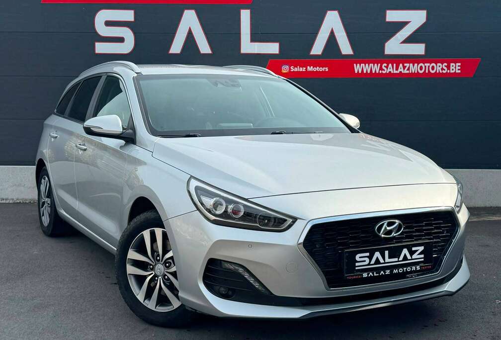 Hyundai i30 SW 1.0 T-GDi_1ERPROP_NAVI_SEMICUIR_JANTES_