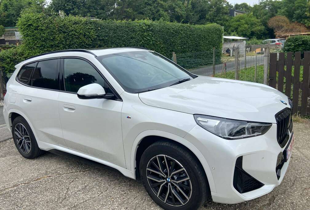 BMW X1 2.0 dAS sDrive18 finition M SPORT int/ext